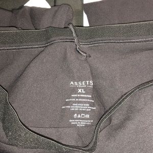 Assets By Spanx Pants - Fashion Women's Hi Waist Seamless Leggin Black XL Assets By Spanx Pants - Fashion Women's Hi Waist Seamless Leggin Black XL